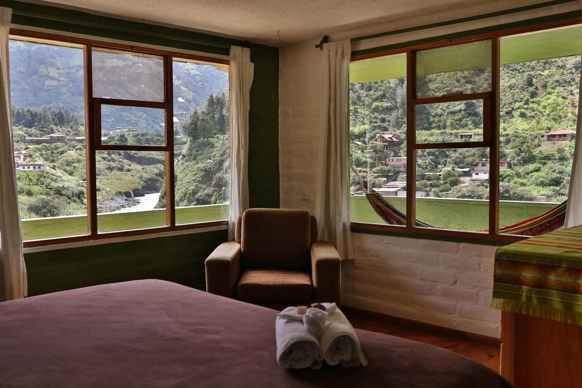 La Casa Verde Eco Guest House Banos  Exterior photo